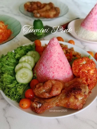 Cara Mudah Menyiapkan Resep Tumpeng Mini Pink Kulit Buah Naga yang Lezat Sekali Anti Ribet, Bikin Ngiler