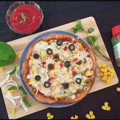 A picture of Whole Wheat Vegetable Pizza.