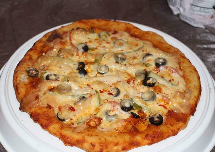 Steps to Prepare Speedy Chicken tikka pizza without oven