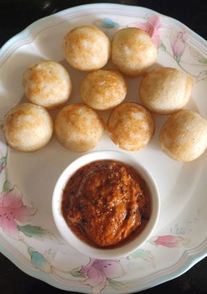 A picture of Plain appe (Paniyaram).