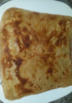 A picture of Square paratha.