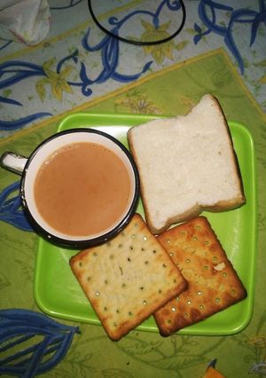 मसाला चाय (masala chai recipe in Hindi) रेसिपी मुख्य फोटो