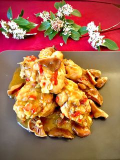 Una foto de Pollo guisado en olla exprés