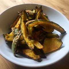A picture of Salted Pumpkin Skin Chips.