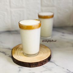 A picture of Vanilla milkshake.