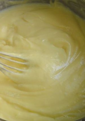 Una foto de Crema pastelera fácil, rápida y sin grumos