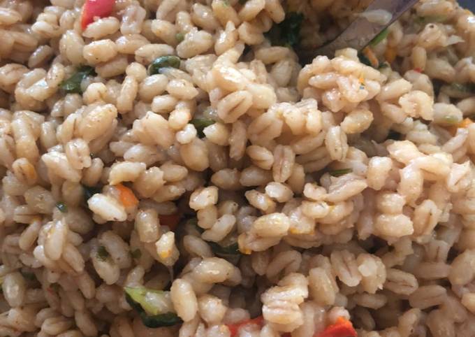 Instant pot barley pilaf