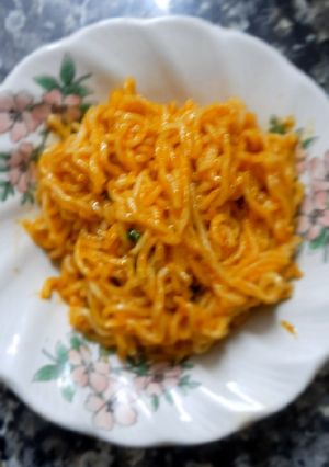 A picture of Hot oil Maggi.