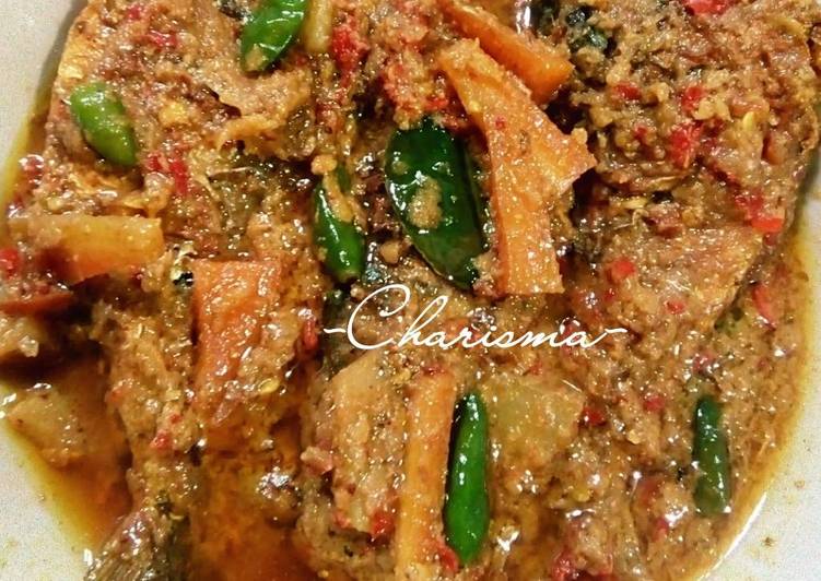 Resep Ikan Kembung Acar Kuning yang sempurna
