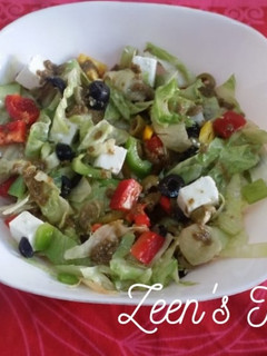 A picture of Horiatiki Salad.