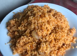 Foto resep Nasi Goreng Bumbu Merah Topping Baso (simple)