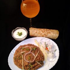 A picture of Dum ka qeema.