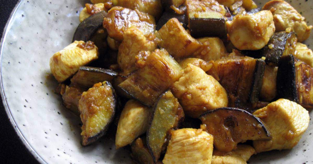 Curry Flavoured Stirfried Eggplant & Chicken Recipe by Hiroko Liston Cookpad