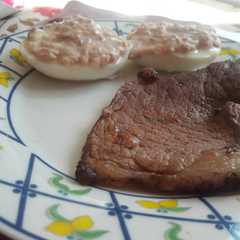 Una foto de Almuerzo proteico. Huevos rellenos