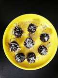 Chocolate laddoo
