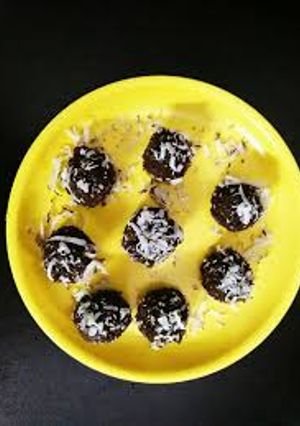 A picture of Chocolate laddoo.