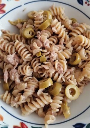 Una foto de Pasta con atún de lata 🐟