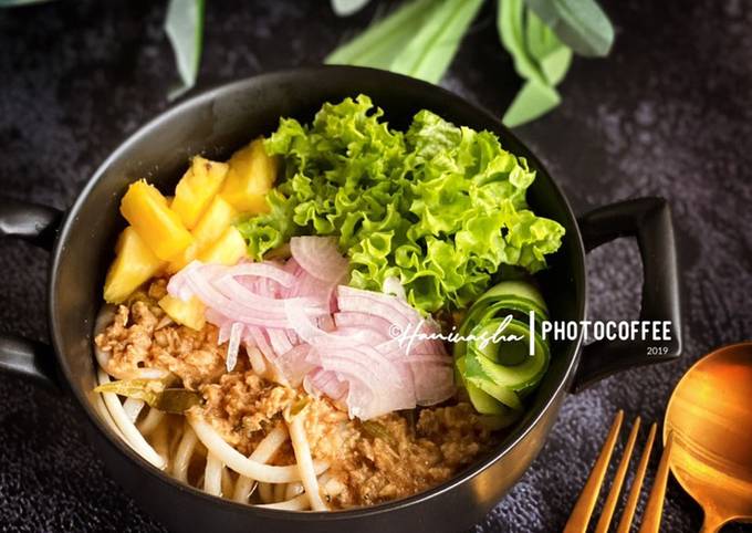Easiest Way to Make Perfect Laksa