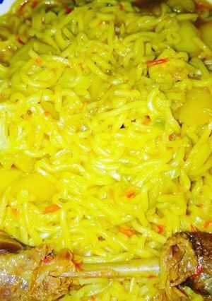 A picture of Indomie with Irish.