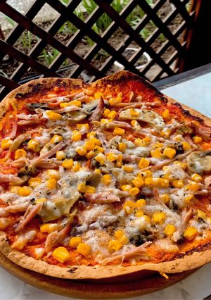 Diétás pizza, tortilla lapból🧀 recept fotója