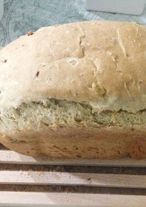 Foto principal de Pan de pipas de girasol y calabaza para panificadora