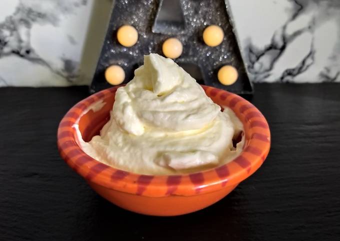 Crème chantilly - Recette i-Cook'in