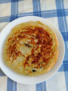 Una foto de Tortilla de patata con verduras al microondas