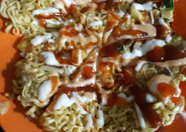 Resep Pizza mie telor yang Lezat