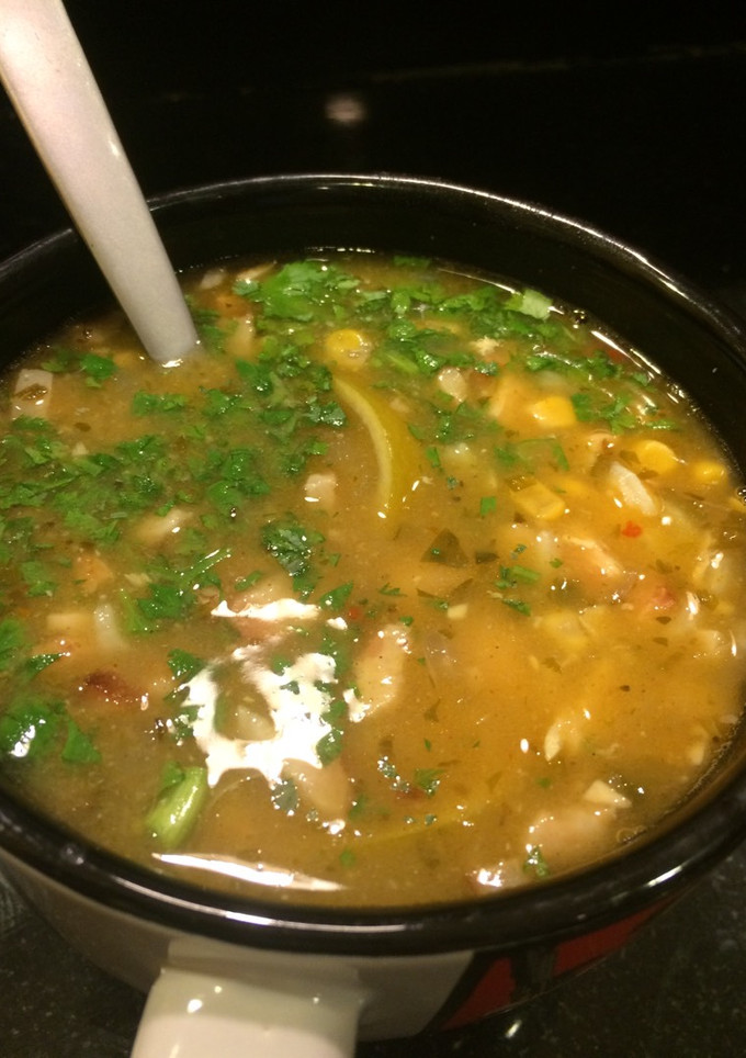 A picture of Chicken Posole.