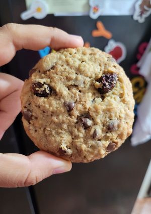 Una foto de Galletas de avena, pasas y chocolate