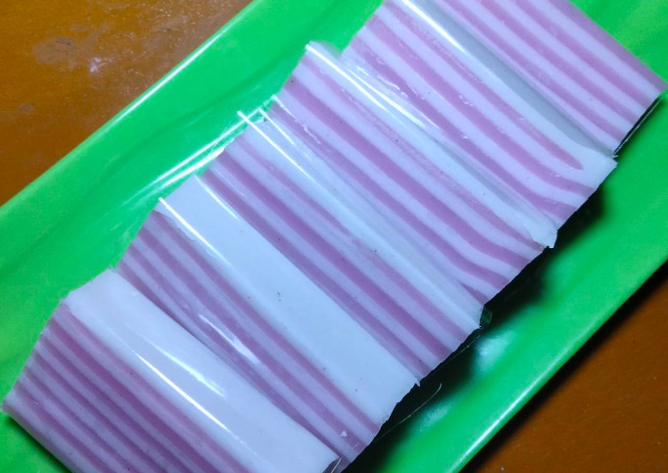 Kue Lapis tepung beras