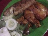 Ayam dan ikan nila lalapan