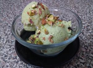 Una foto de Helado casero de aguacate