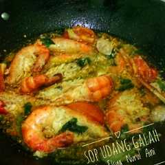 A picture of Sop Udang Galah + Bakso Ayam.