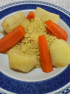 Una foto de 🇲🇦Cuscús marroquí de mijo bajo en grasa, sin gluten y vegano