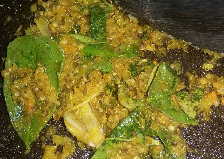 Bagaimana Membuat Bumbu simpel untuk celupan Goreng Ayam,tahu dan tempe yang Lezat Sekali