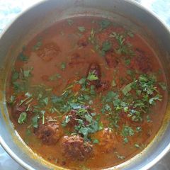A picture of Cabbage kofta.