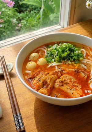 Hình của món BÁNH CANH cá lóc.