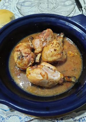 Una foto de Patas de pollo al horno con salsa de pomelo