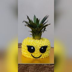 A picture of Pineapple Cake.