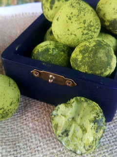 Una foto de Trufas Matcha🍵