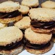 Alfajores de Coco y Dulce de Leche