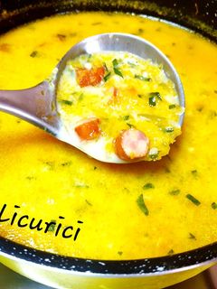O poză a rețetei Ciorbă de dovleac cu afumătură, dreasă cu kefir.