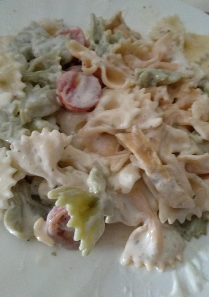Una foto de Pasta fresquita con salsa de yogurt
