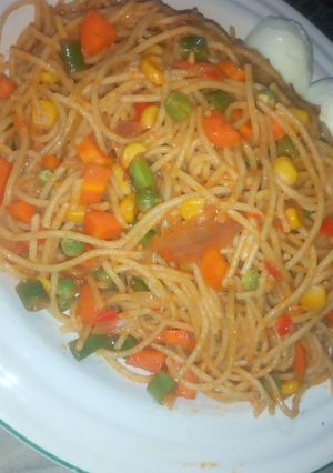 A picture of Veggies spaghetti.