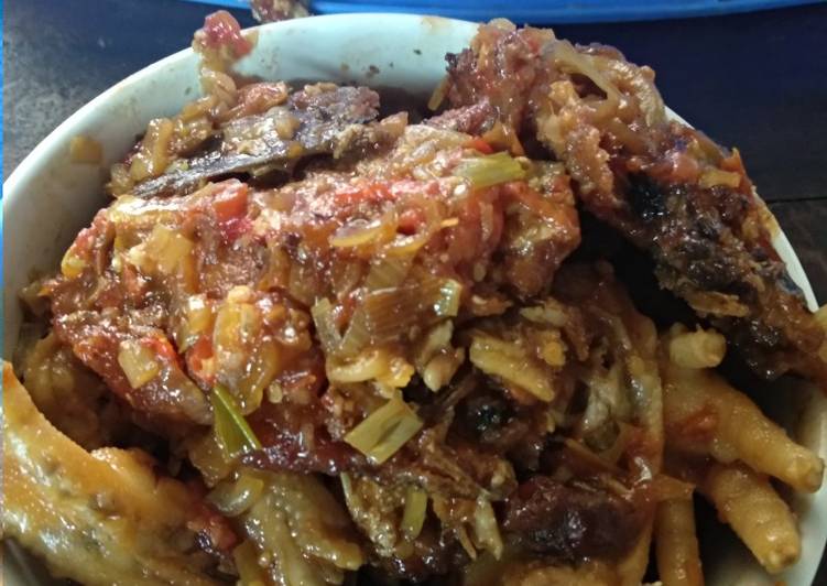 Resep Ceker ayam gurih bet ala cilacap yang Sempurna