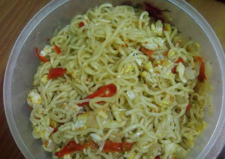 Indomie Nyemek Pedas