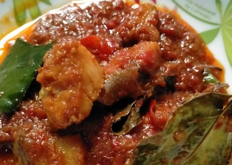 Ikan jambal bumbu bali