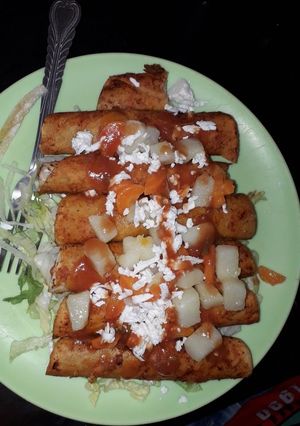 Una foto de Tacos rojos (san luis potosi)
