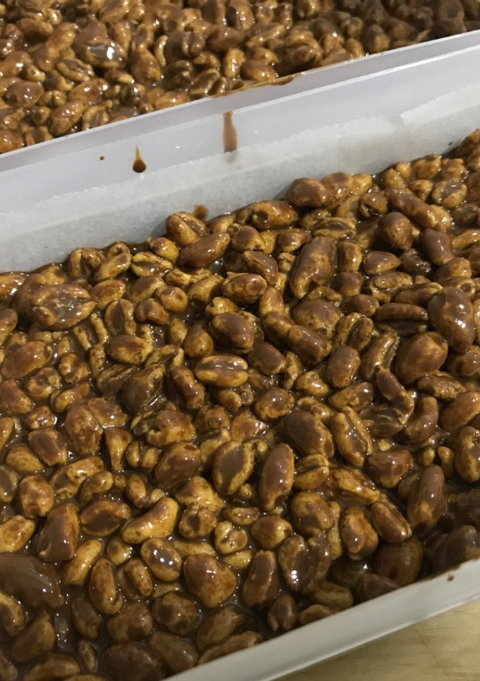 Una foto de Turrón de chocolate crujiente con tm5